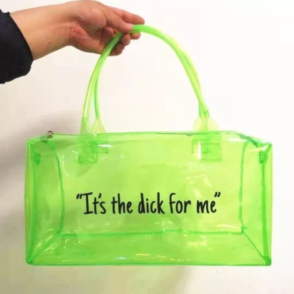 Green spendanight bag